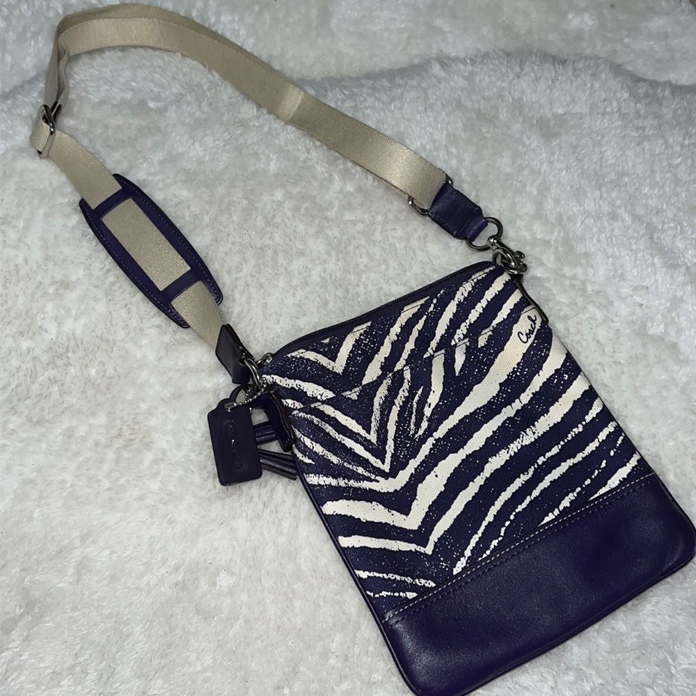 Purple print coach purse